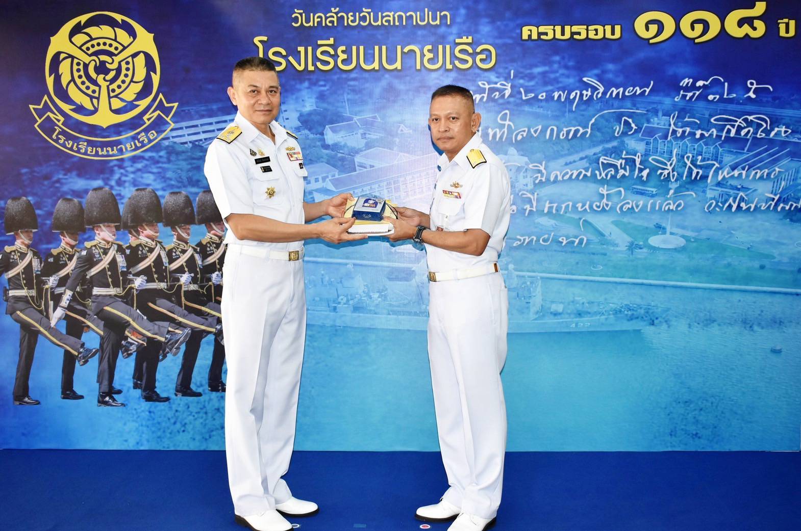181167-01-02.jpg
